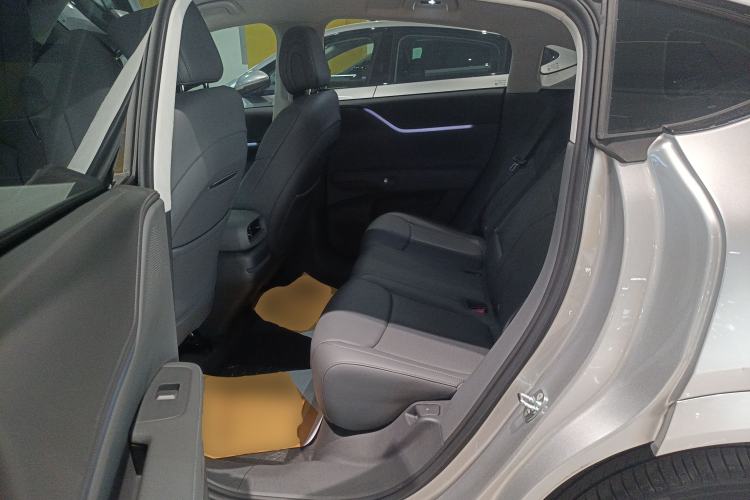 Used XPeng G6 2025 625 Long-Range Max Flagship Edition Left Rear Seat