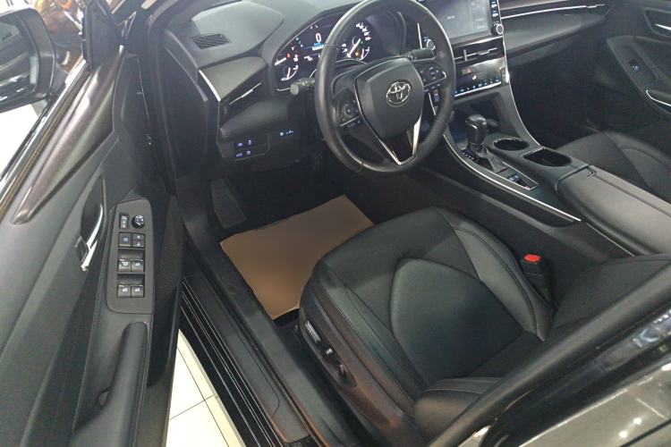 Used Toyota Avalon 2019 2.0L Luxury Edition China VI Standard