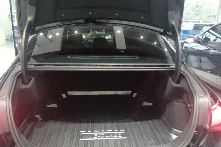 Used Mercedes-Benz E-Class 2024 E 300 L Luxury Model Trunk