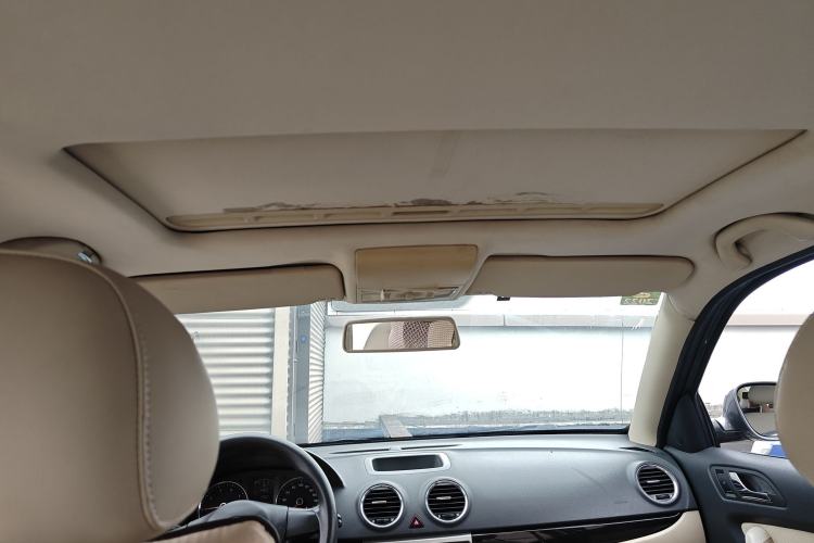 Used Volkswagen Lavida 2011 1.6L Automatic Premium Edition
