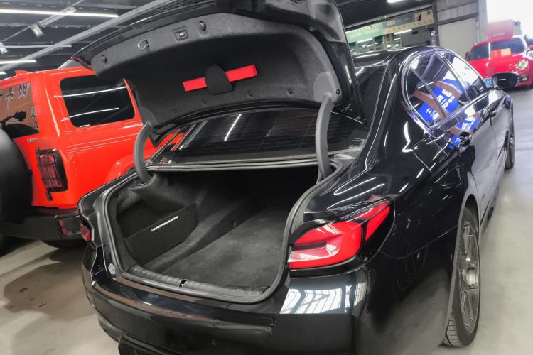 Used BMW 5 Series 2022 Restyled 525Li M Sport Package
