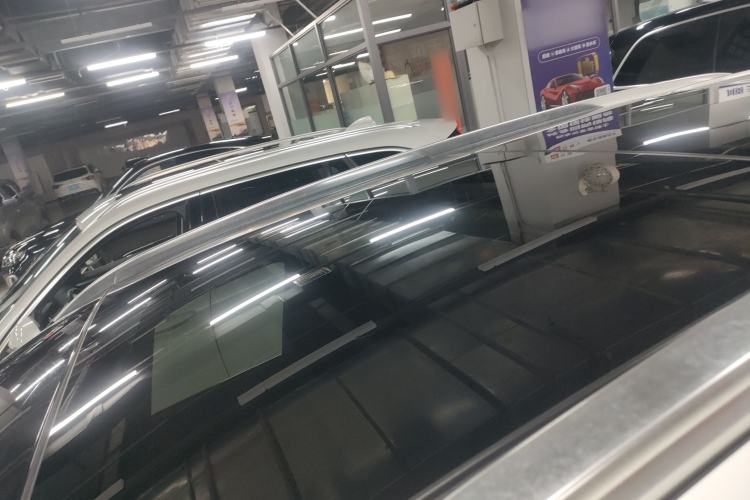 Used Mercedes-Benz GLC 2018 GLC 260 4MATIC Luxury Model
