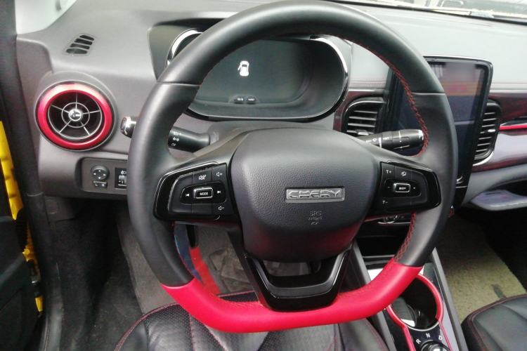 Used Chery Little Ant 2022 Revised Version Sweet Pink Edition Half-Sugar Version Lithium Iron Phosphate 30.7 kWh 30 kW 301 km