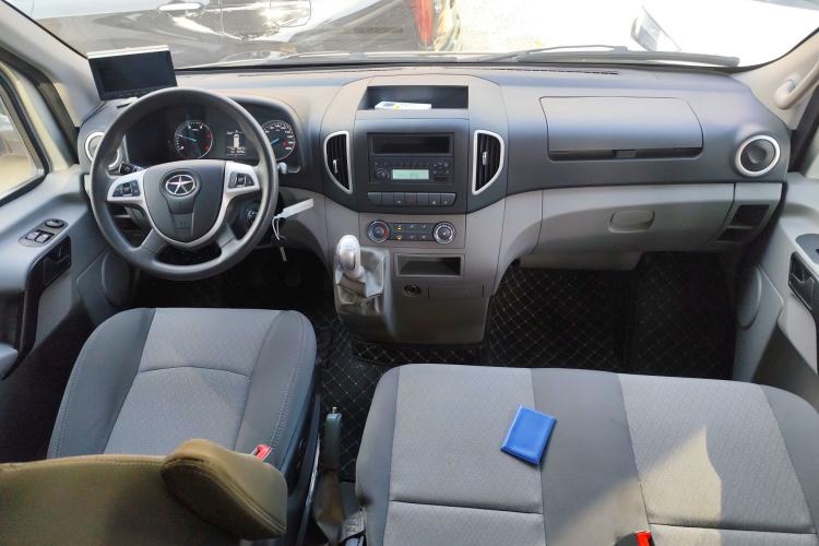 Used JAC Group Sunray 2022 2.0T Fuel-Efficient King PLUS Express Version Middle-Axis 7-Seater HFC4DB3-2E4