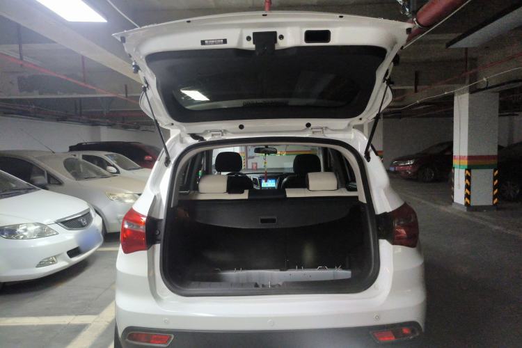 Used CHANGAN CS35 2017 1.6L Manual Luxury Model
