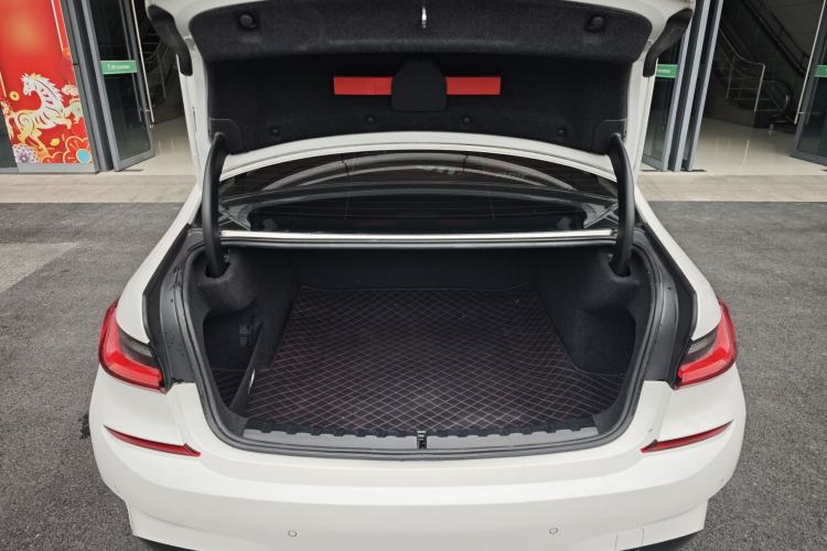 Used BMW 3 Series 2021 Facelifted 320Li M Sport Package
