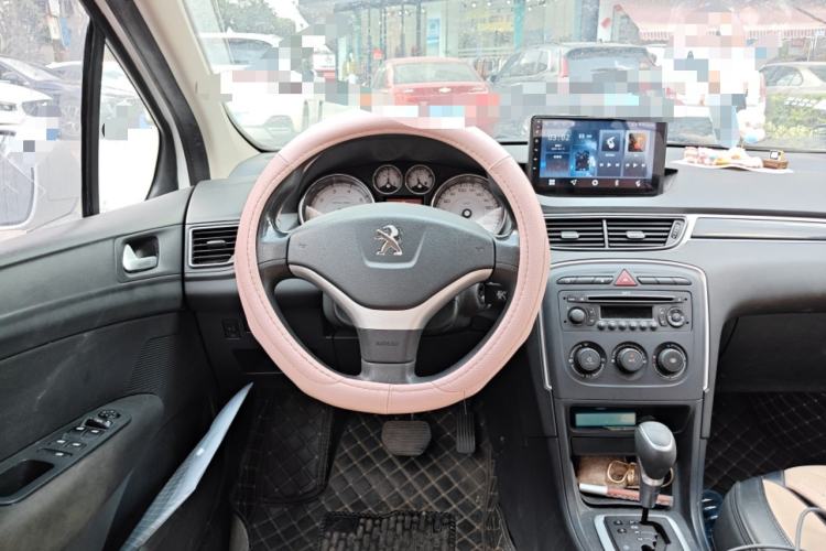 Used Peugeot 308 2013 1.6L Automatic YouShang Model Steering Wheel