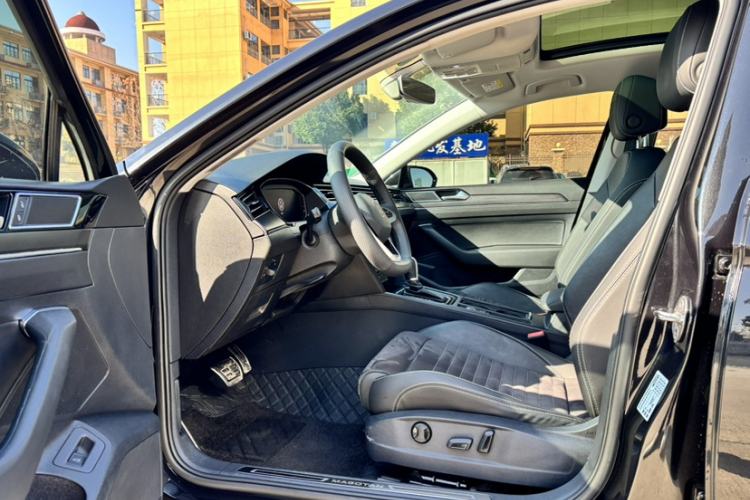 Used Volkswagen Magotan 2020 330TSI DSG Luxury Edition