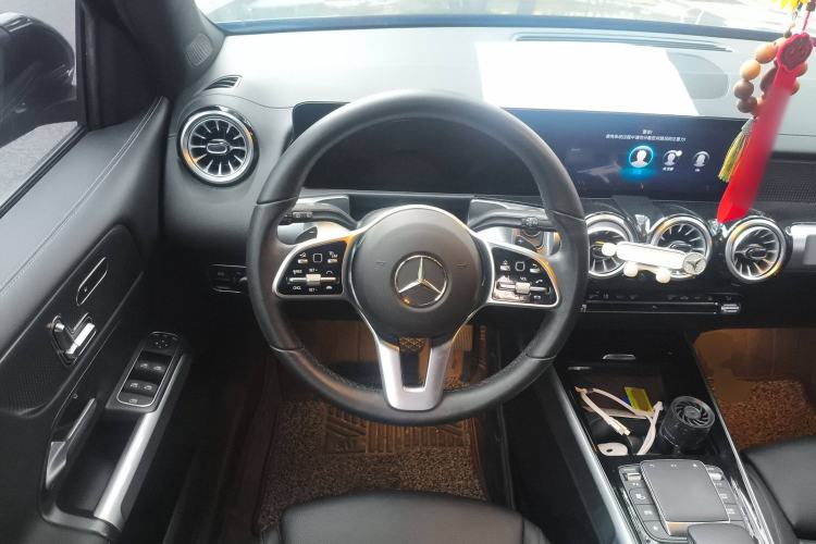 Used Mercedes-Benz EQB 2023 Facelift EQB 260 Steering Wheel