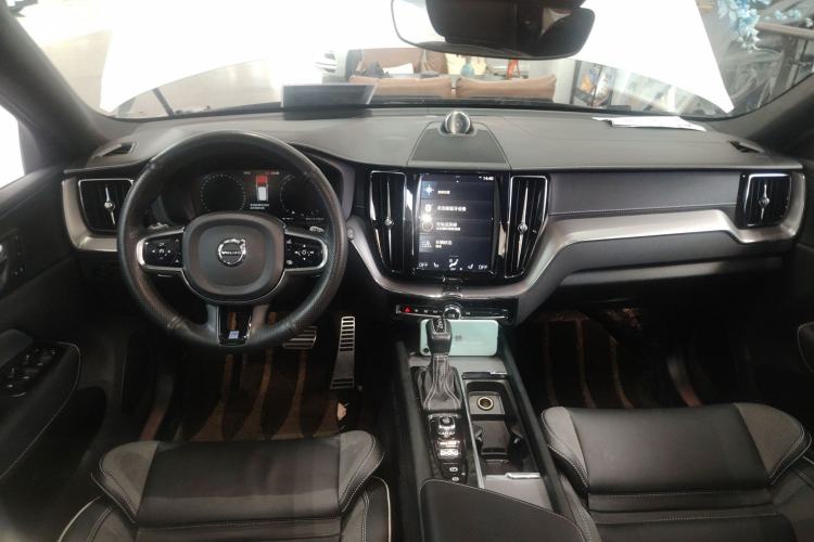 Used Volvo XC60 2020 T5 4x4 Smart & Dynamic Sport Edition