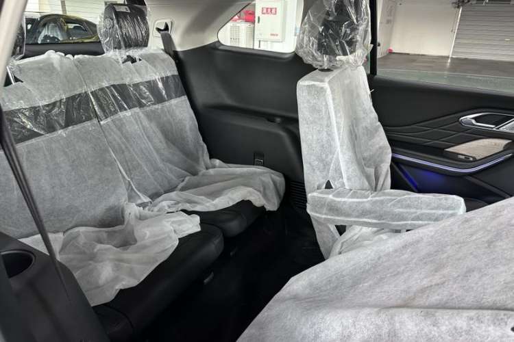 Used Hongqi HS7 2023 2.0T Automatic All-Wheel Drive Flagship Edition Six Seats
