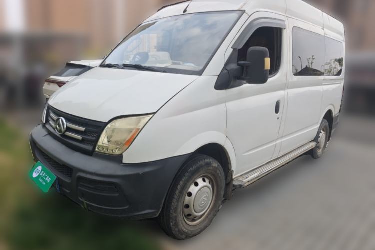 Used SAIC MAXUS Xintu V80 2019 2.5T Classic Edition 6-Speed Manual – Aoyuntong Modified Version Short Wheelbase Mid-Height Roof 5/6 Seats