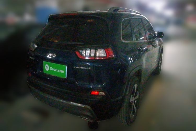 Used Jeep Cherokee 2020 2.0T Two-Wheel Drive Leading Edition