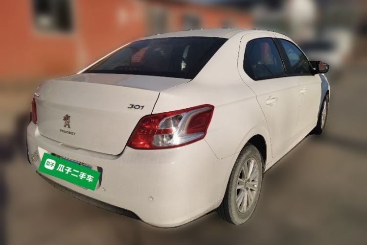 Used Peugeot 301 2014 1.6L Manual Comfort Edition Rear Right 45 Deg