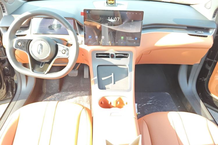 Used Hima H5 2025 Model Range-Extending Max Center Console