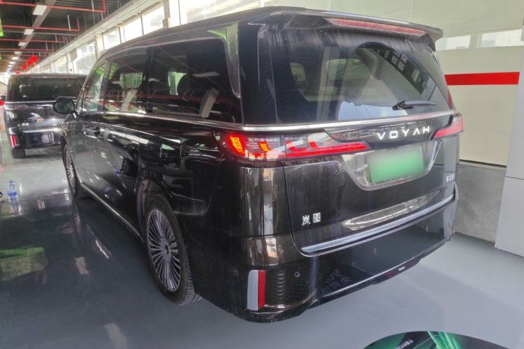 Used VOYAH Dream 2025 PHEV Four-Wheel-Drive Flagship Kunpeng Edition Exterior 2