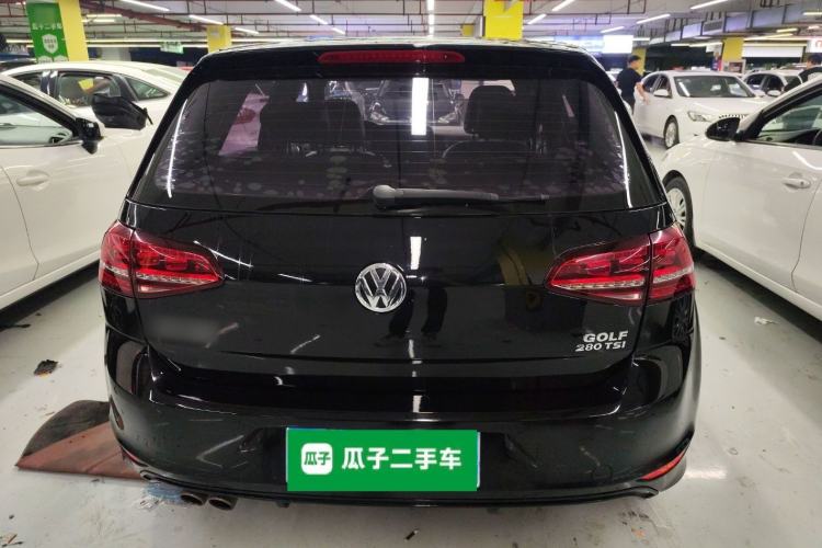 Used Volkswagen Golf 2016 1.4TSI Automatic R-Line Rear