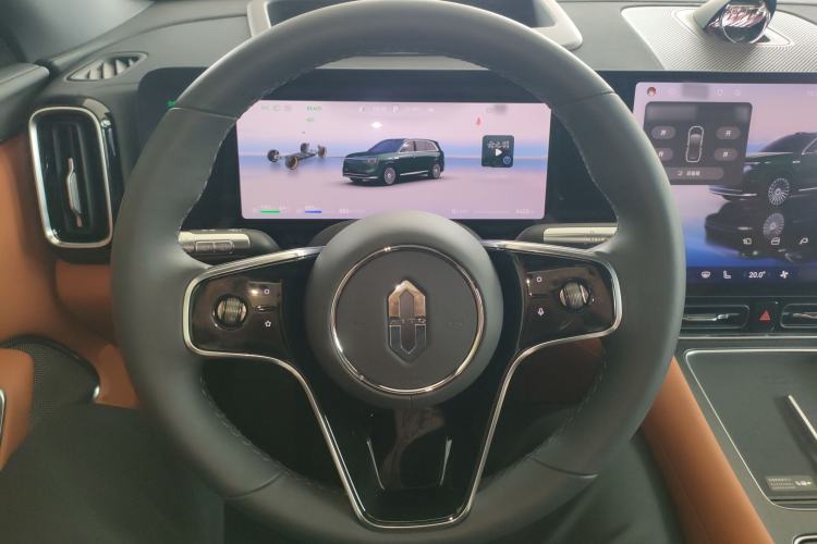 Used Hima AITO M8 2025 Extended-Range Ultra Version 53.4 kWh 6-Seater Edition Steering Wheel