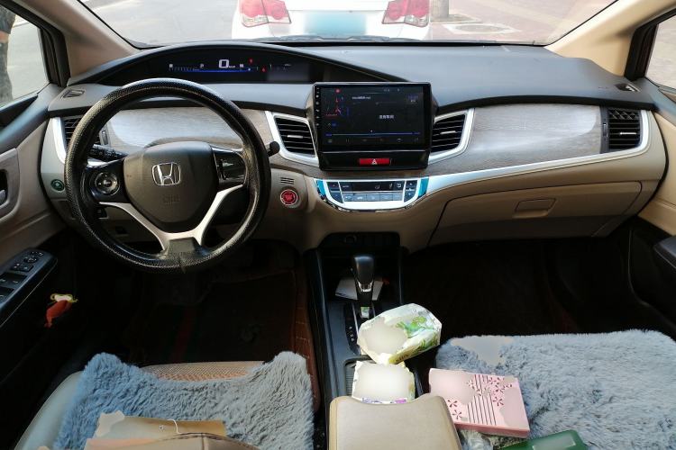 Used Honda Jade 2017 1.8L automatic Comfort version 5 seats
