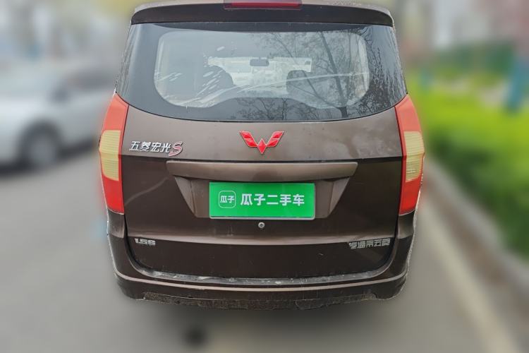 Used Wuling Hongguang 2014 1.5L S Standard Version Rear