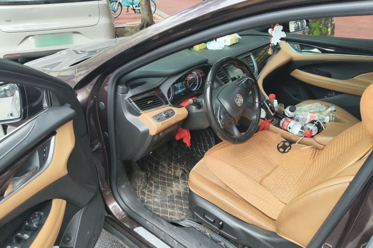 Used Buick LaCrosse 2018 28T Elite Edition Driver Seat