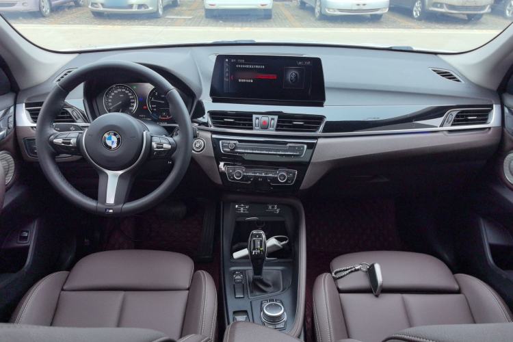 Used BMW X1 2021 sDrive25Li Leading Model
