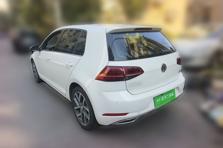 Used Volkswagen Golf 2018 230TSI Automatic Luxury Version