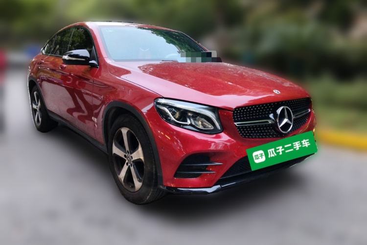 Used Mercedes-Benz GLC Coupe 2019 Facelift GLC 200 4MATIC Coupe SUV Front Right 45 Deg