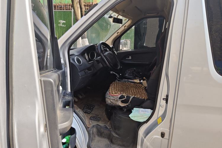 Used CHANGAN KAICHENG Ruixing M60 2020 1.5L Standard Version China VI 6-Seater DAM15KR