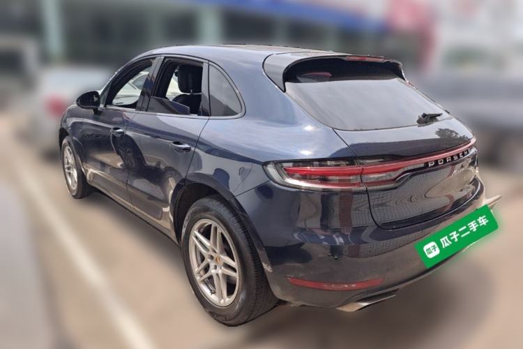 Used Porsche Macan 2020 Macan 2.0T Rear Left 45 Deg