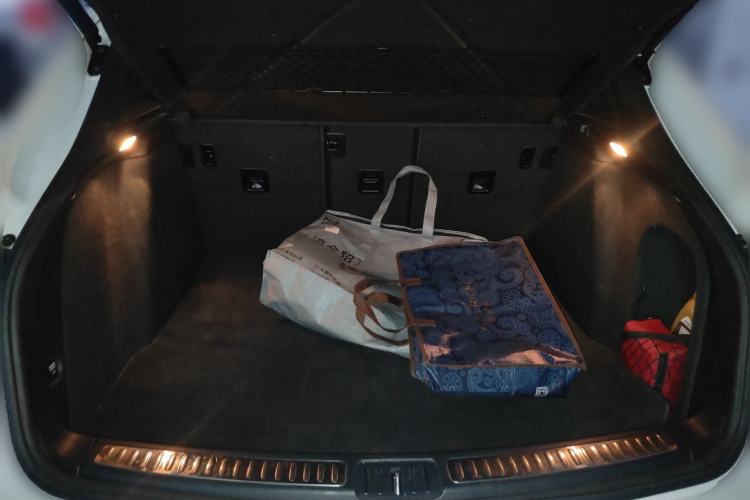 Used Porsche Macan 2016 Macan 2.0T Trunk