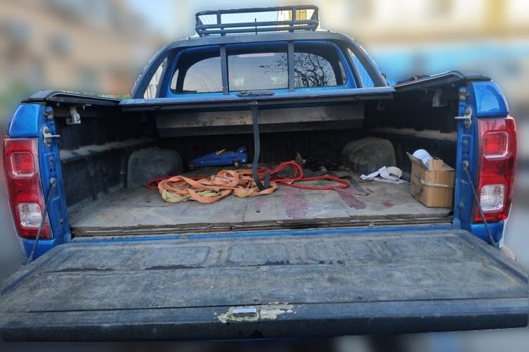 Used JAC Group T8 2019 2.0T Gasoline 4x4 Prestige Version Standard Double Cabin HFC4GA3-4D
