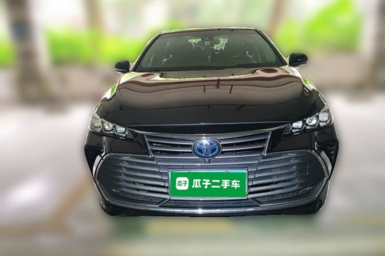 Used Toyota Avalon 2019 Dual-Engine 2.5L XLE Prestige Version China VI Standard Front