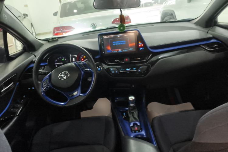 Used Toyota C-HR 2018 2.0L Leading Edition China V-standard