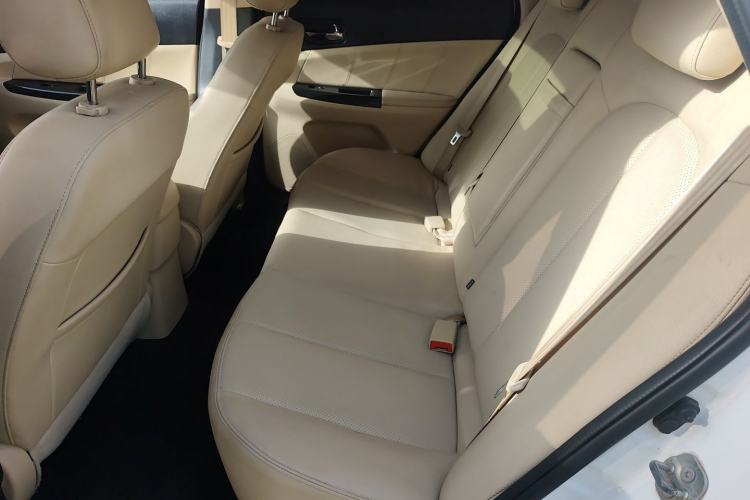 Used CHANGAN Eado 2015 1.6L Automatic Luxury Model Left Rear Seat