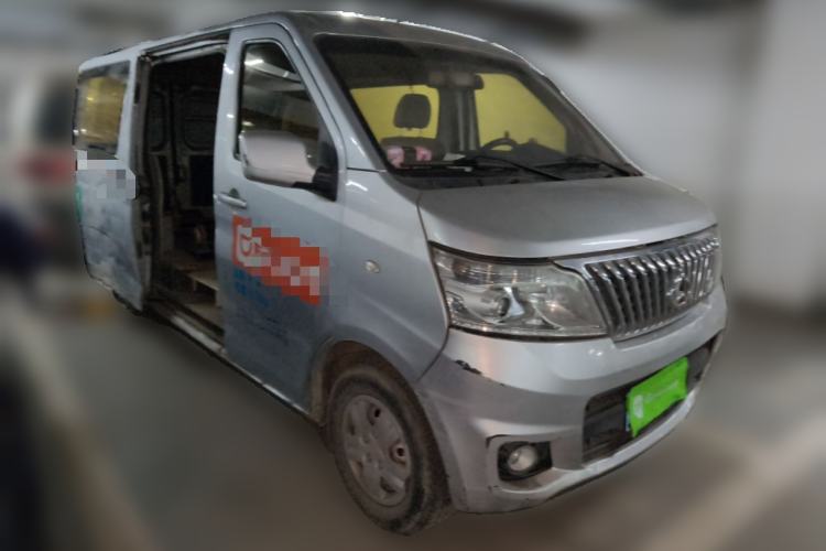 Used CHANGAN KAICHENG Star 9 2019 1.5L Base Model Van Transporter 4G15S Front Right 45 Deg