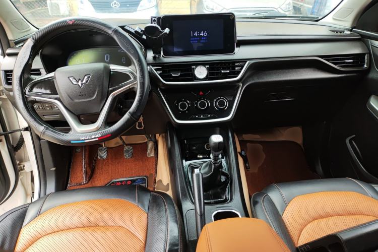 Used Wuling Hongguang S3 2018 1.5T Manual Comfort Model China V Standard