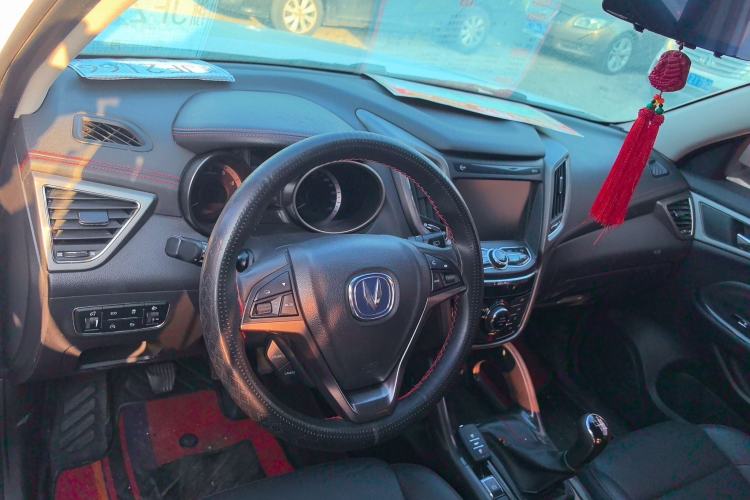 Used Changan CS75 2017 Shangku Edition 1.5T Manual ZhiXiang Model