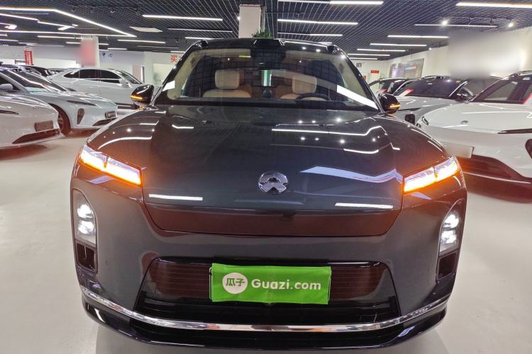 Used Nio ES8 2026 Model 6-seat Executive Signature Edition Front