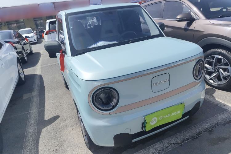 Used Geely Galaxy Panda 2023 Panda Mini 120km Super Cute Bear