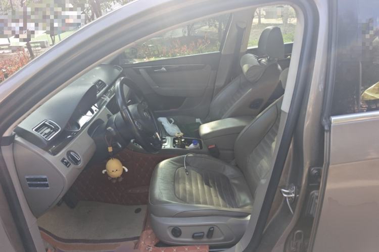 Used Volkswagen Magotan 2015 Facelift 1.8TSI Luxury Model Left Front Seat