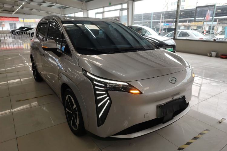 Used AION Y 2023 Younger Star Edition
