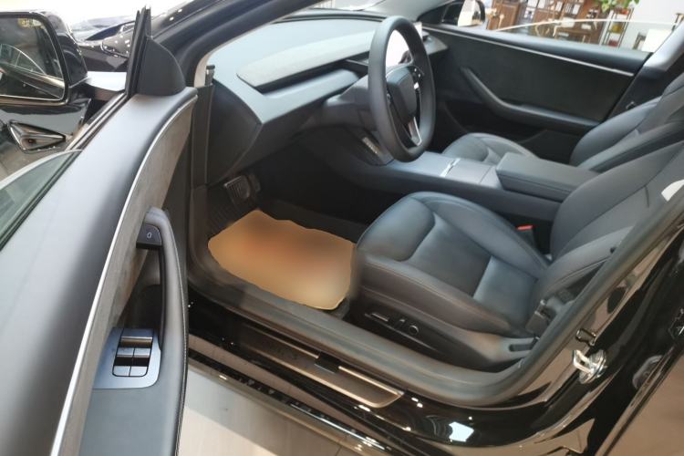 Used Tesla Model 3 2023 Long-Range All-Wheel-Drive Version