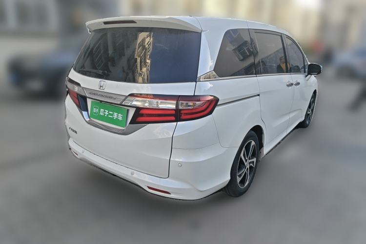 Used Honda Odyssey 2015 Updated Version 2.4L Smart Edition
