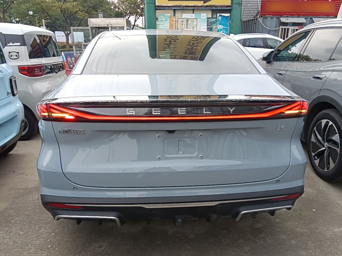 Geely Galaxy L6 2024 125km PLUS Dragon Edition — снимка 5