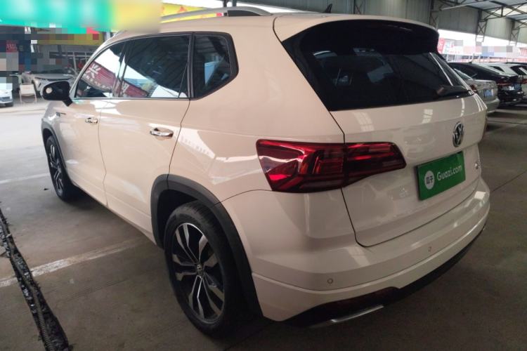 Used Volkswagen Tharu 2020 280TSI Two-Wheel Drive R-Line China VI Standard
