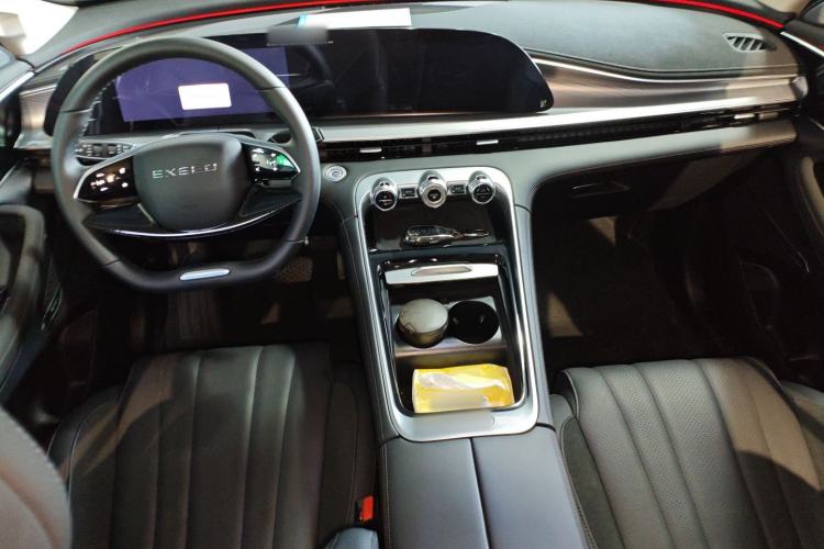 Used EXEED Lingyun 2024 400T Two-Wheel-Drive King Edition