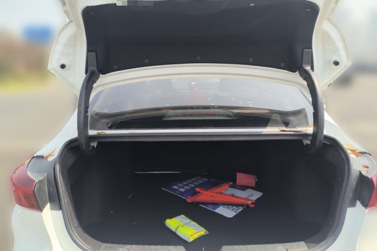 Used CHANGAN Eado 2020 PLUS Blue Whale NE 1.4T GDI DCT Flagship Model Trunk