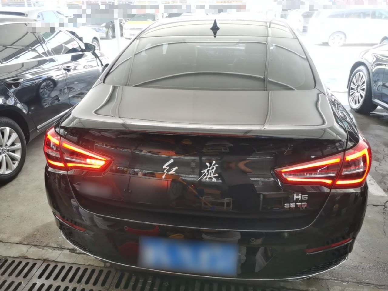 Hongqi H5 2022 Classic Model 1.8T Automatic Smart Connect Flagship Edition - Chinese Trim Chang — снимка 5