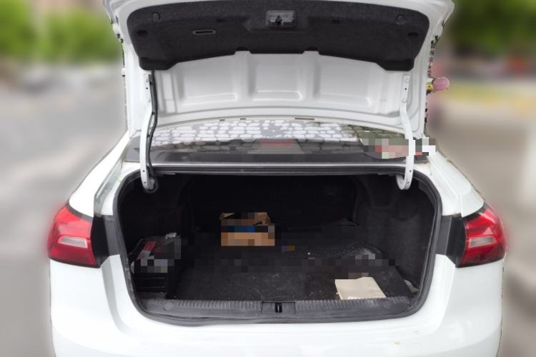 Used Roewe 360 2018 PLUS 1.5L Automatic Luxury Edition Trunk